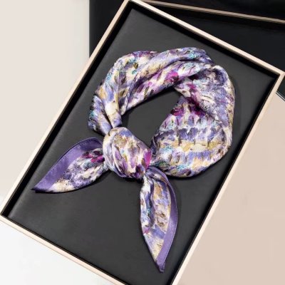 hedvábný šátek fialový v dárkovém balení – Zboží Dáma