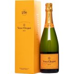 Veuve Clicquot Brut 12% 0,75 l (karton) – Zboží Mobilmania