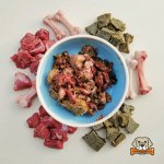 Krmimmasem.cz Kráva a krůta komplet s dršťkami 1 kg – Hledejceny.cz