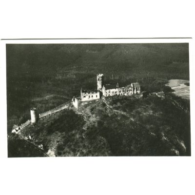 BEZDĚZ. Hrad. 1945. – Zboží Dáma