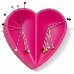 Magnetická miska na špendlíky (jehelníček, růžové srdce) - PRYM LOVE
