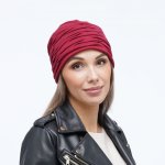 Dámská bavlněná čepice W-0044/C144 červená – Sleviste.cz