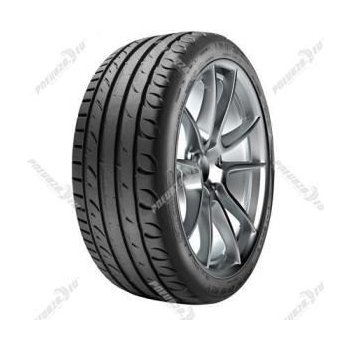 Taurus UHP 225/40 R18 92Y