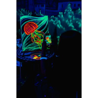 ArtNeon - malování ve tmě, 2 osoby, 2,5-3 hodiny – Hledejceny.cz