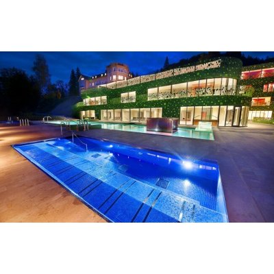 Slovinsko: Rimske Toplice v Hotelu Rimski dvor **** s polopenzí 7 vířivkami 5 saunami a termálními bazény 3 dny pro 2 osoby