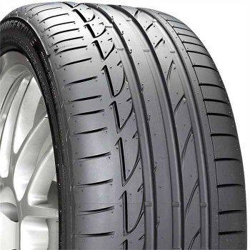 Bridgestone Potenza S001 245/35 R18 88Y