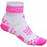 Compressport Pro Racing RUN SOCKS V2 high bílé s růžovými výstupky – Hledejceny.cz