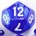TLAMA games Hrací kostka dvanáctistěnná perleťová Barva: modrá – Zboží Živě