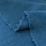 Valchovaný loden/petrolejová vařená virgin 100% virgin vlna, Itálie výroba – Sleviste.cz