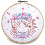 Stoklasa Dětská vyšívací dárková sada s předtištěným motivem 940198/1 růžová panenka 15x22cm průměr 18cm – Hledejceny.cz