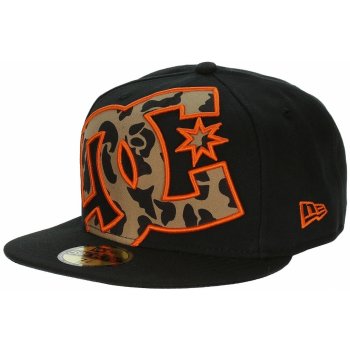 DC Coverage II New Era 59F Black kšiltovka