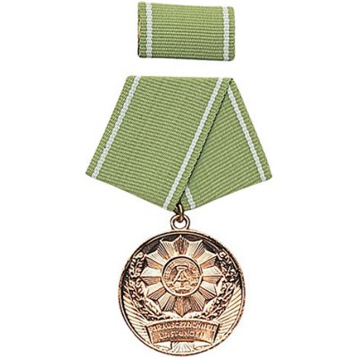 Armáda NVA/DDR Medaile vyznamenání MDI 'F.AUSGEZEICHN.LEIST.'