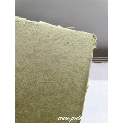 Olino Paperworks Int BV Banánový ruční papír A4 s přírodním okrajem - khaki Velikost: vel. A4 – Zboží Mobilmania
