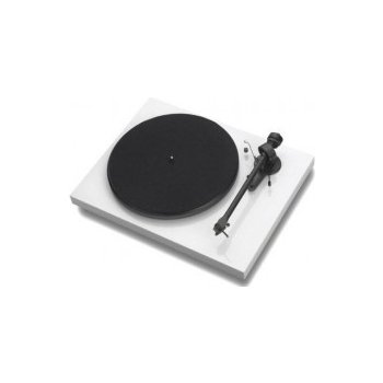 Pro-Ject Debut Carbon