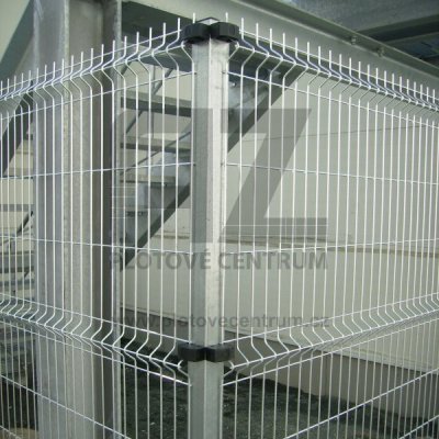 Svařovaný plotový panel BRAVO 3D pozinkovaný 1230 mm s vodorovným prolisem | oko 50 × 200 mm | drát 5,0 mm – Zboží Mobilmania