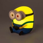Erik | Lampička Minions Bob Squishy 15 cm LAMPS004 – Hledejceny.cz