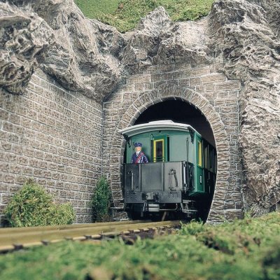 Busch G 2 tunelové portály 8610