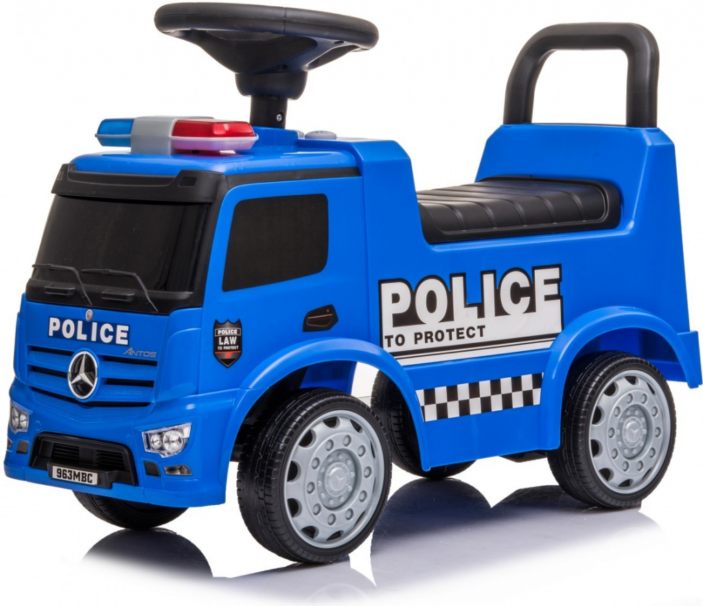 MULTISTORE auto Mercedes-Benz Policie