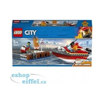 LEGO® City 60213 Požár v přístavu