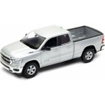 Motormax Dodge Ram 1500 Crew Cab LaRamie stříbrná 2019 1:24 – Hledejceny.cz