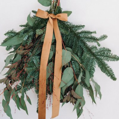 Bella Rose Sametová stuha 3 cm – hnědá (9 m), hnědá barva, textil – Sleviste.cz