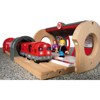 Brio WORLD 33513 Vláčkodráha se soupravou metra a nástupištěm