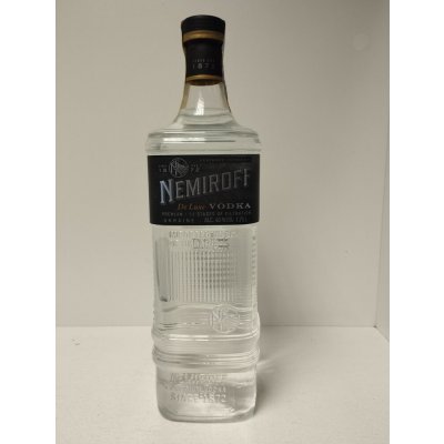 Nemiroff De Luxe 40% 1,75 l (holá láhev) – Hledejceny.cz