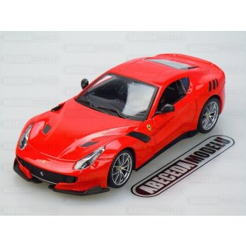 Bburago Ferrari F12TDF červená 1:24