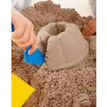 Spin Master Kinetic Sand tekutý písek hnědá 5 kg – Zbozi.Blesk.cz