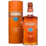 New Grove old tradition 5y 40% 0,7 l (tuba) – Zboží Dáma