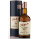 Glenfarclas 25y 43% 0,7 l (tuba) – Zboží Dáma