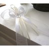Svatební vývazek Vývazek velký s kytičkou - bílo-krémový šifon