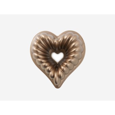 Nordic Ware forma bábovka srdce karamelová 2,4 l – Sleviste.cz