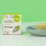 Kvítok tuhý šampon s kondicionérem proti lupům Moringa 25 g – Zboží Dáma