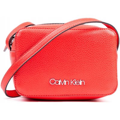 Calvin Klein červená crossbody kabelka CK Must F19 Camerabag Process Red od  1 418 Kč - Heureka.cz