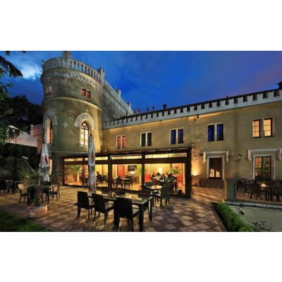 Wellness pobyt na krásném zámku Chateau St. Havel v Praze se snídaní a zámeckým vínem pro 2 osoby na 1 noc – Zboží Dáma