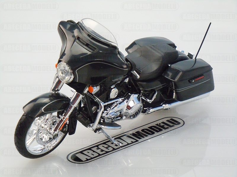 Harley Davidson Maisto Street Glide Special 2015 1:12