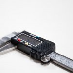 XTline Měřítko posuvné 150mm digitální NEREZ odchylka 0,01mm – Zboží Mobilmania