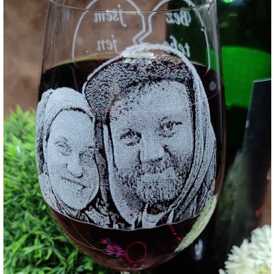 JWD Gravírované sklenice na víno s vlastním textem nebo fotkou Sklenice foto a text Sklenice foto a text 350 ml – Zboží Mobilmania