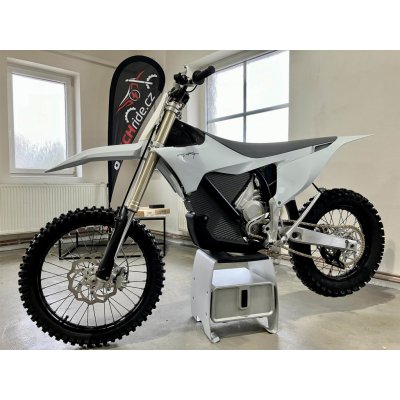 Stark VARG 80 HP enduro 18" snow white boční stojánek – Zboží Mobilmania