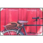 Obraz na plátně 'Kolo opřené o zeď' - 70 x 110 cm – Zboží Živě