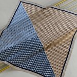 hedvábný šátek béžovo-modrý – Zboží Mobilmania