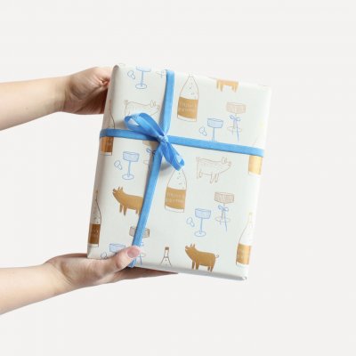 Bella Rose Vánoční balicí papír Zlaté prasátko – 5 m, krémová barva, papír – Zboží Mobilmania