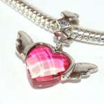 Fashion Jewerly Přívěsek Láska nebeská, Růžové srdce s křídly, Perfektní dárek pro lásku, Anděl 2601 – Sleviste.cz