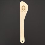 AMADEA Dřevěná obracečka s obličejem, masivní dřevo, délka 30 cm – Zboží Dáma