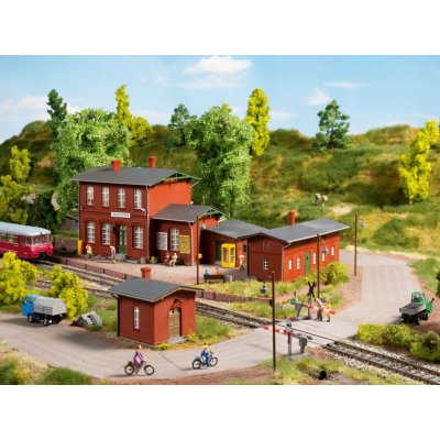 Auhagen Nádraží Neukloster H0 15106 – Hledejceny.cz