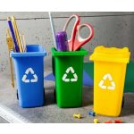 Stojánek na tužky popelnice TŘÍDĚNÝ ODPAD – Zboží Dáma