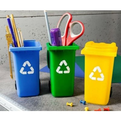 Stojánek na tužky popelnice TŘÍDĚNÝ ODPAD – Zboží Dáma