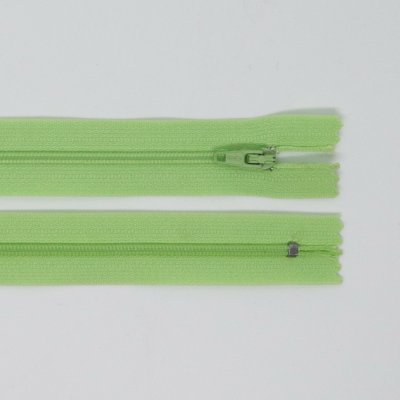 Spirálový zip, šíře 3 mm, délka 40 cm, světle zelená – Hledejceny.cz