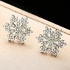 Náušnice Izmael náušnice Elegant Snowflake stříbrná KP29890